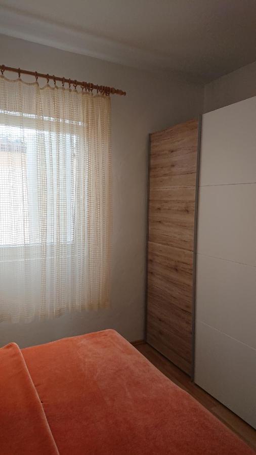 Apartman Ivanka Vir Exterior foto